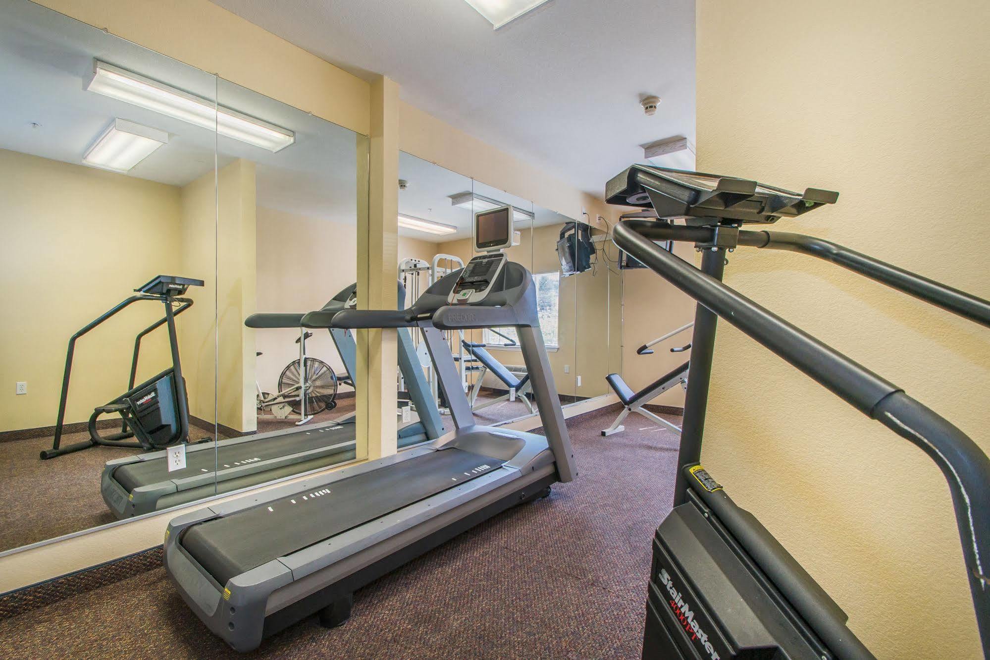 Intown Suites Extended Stay Atlanta Ga - Snellville Extérieur photo